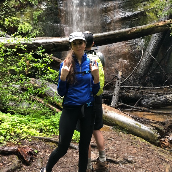 Meet your Posher, Shawna - Picture 5 of 5